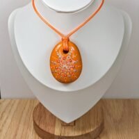Collier orange.3