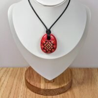 Collier rouge.2