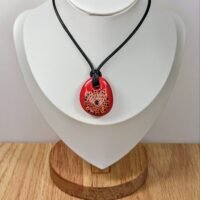 Collier rouge.3