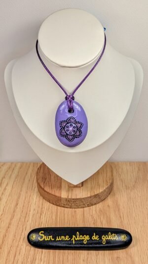 Collier violet.3