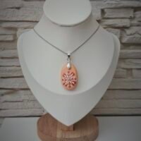 Collier orange pale.1