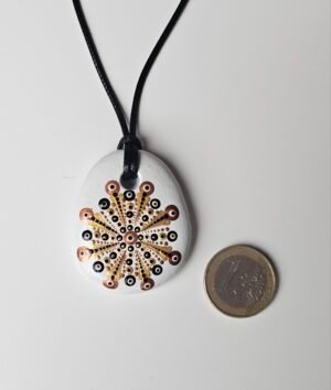 Collier blanc.1 – Image 3