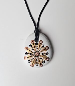Collier blanc.1 – Image 4